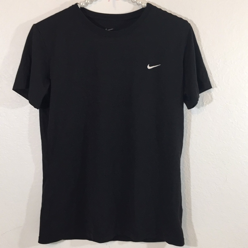 Nike Dri-Fit Training Short Sleeve Top Size Medium